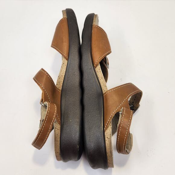 SAS Women Brown Leather Ankle Strap Sandal Size 8 Wide Comfort Flats Strappy - Picture 7 of 8